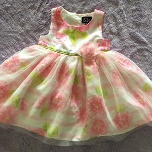 Lilt Sleeveless Dress